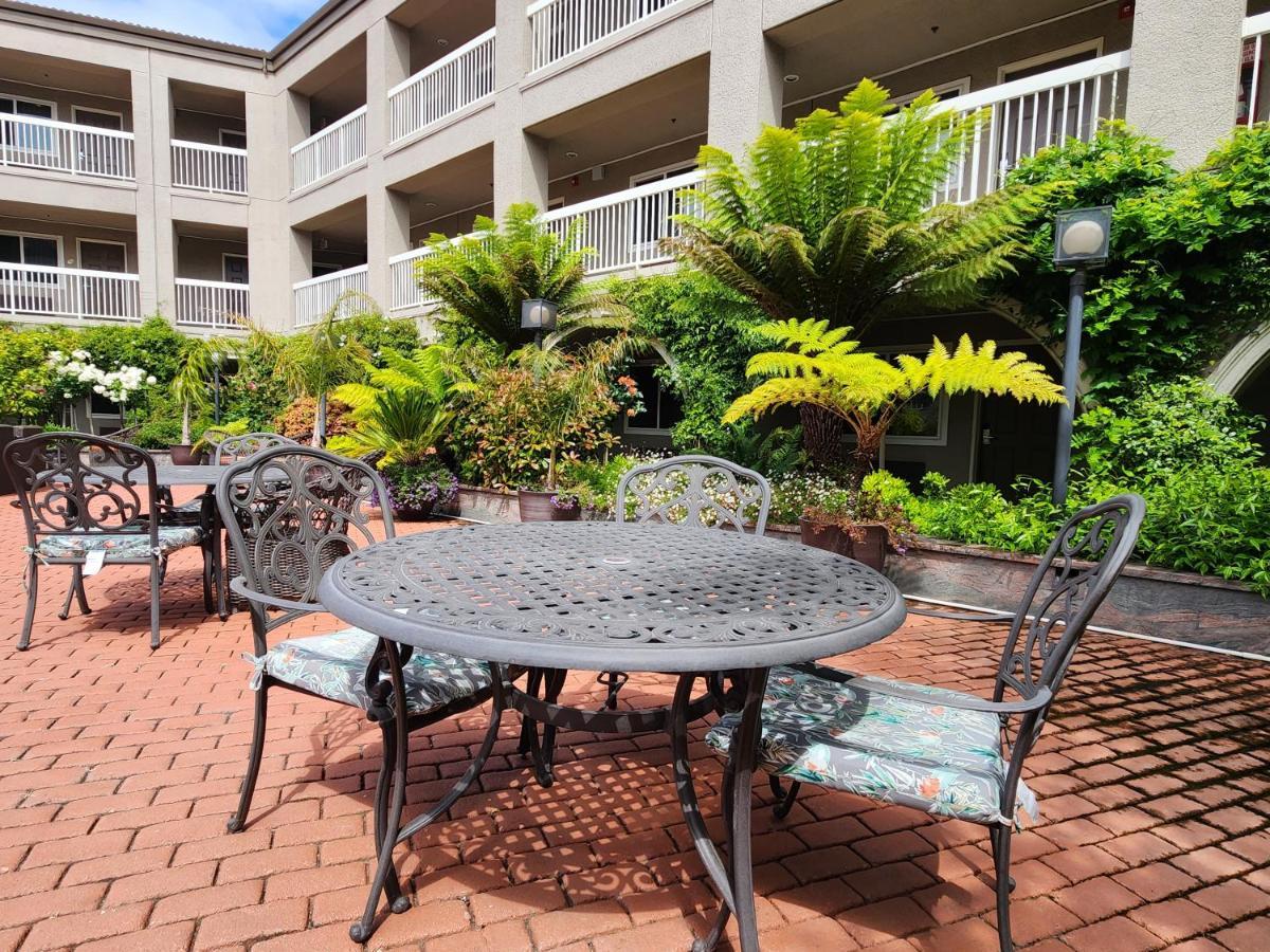 La Quinta By Wyndham San Francisco Airport West Hotel Милбрей Екстериор снимка