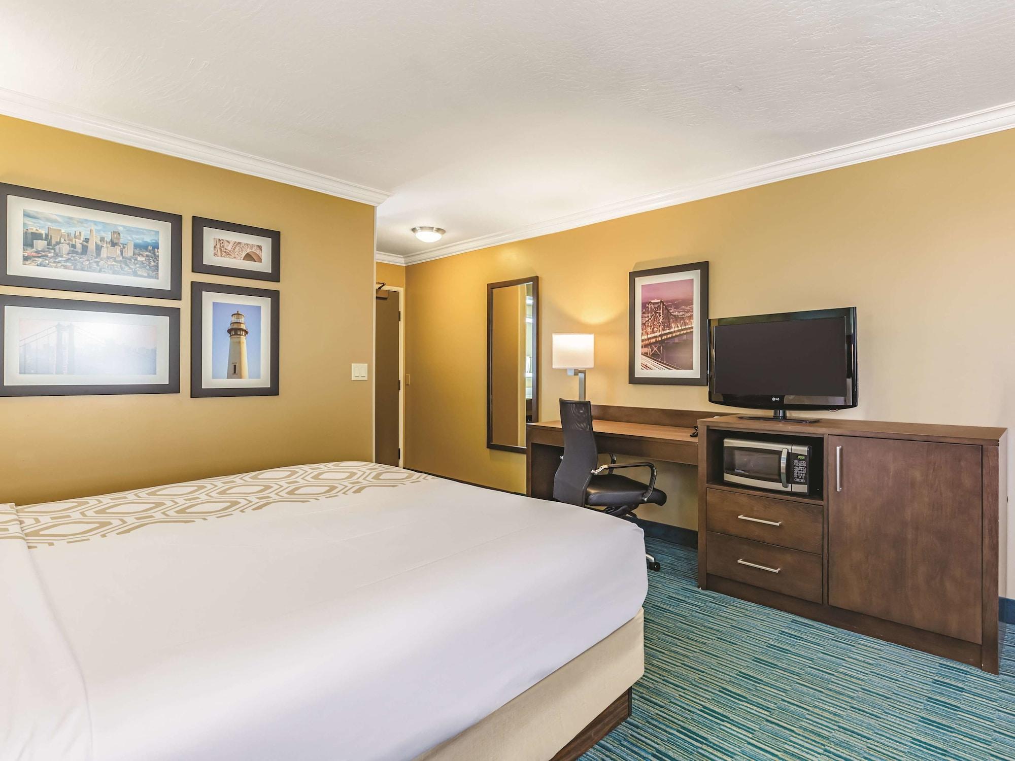 La Quinta By Wyndham San Francisco Airport West Hotel Милбрей Екстериор снимка