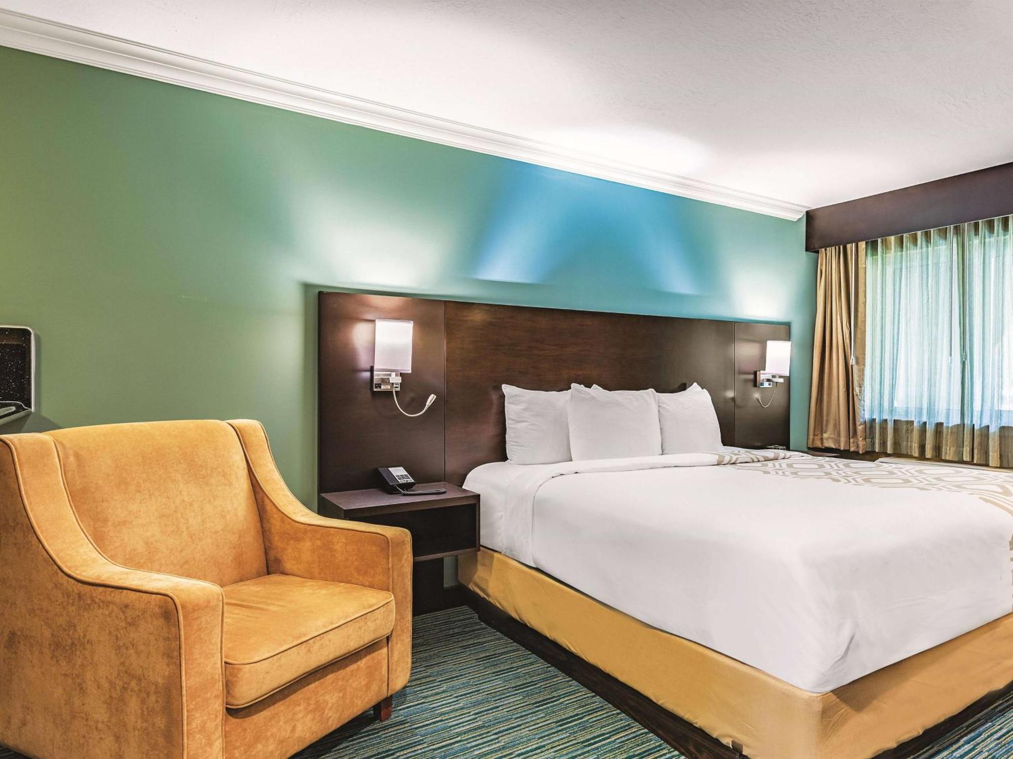 La Quinta By Wyndham San Francisco Airport West Hotel Милбрей Екстериор снимка